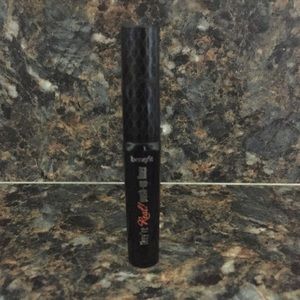 Benefit They’re Real  Push Up Liquid Eyeliner